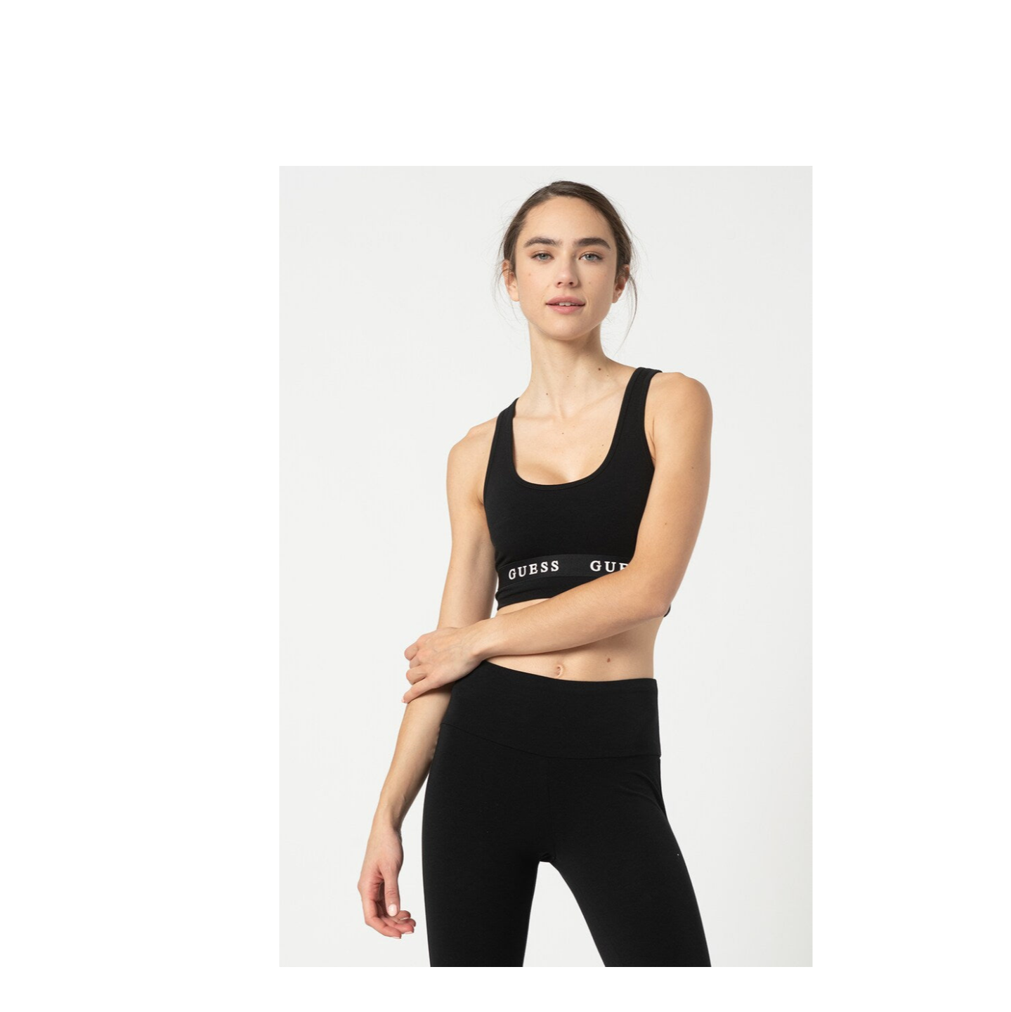 Lenjerie feminină elegantă și confortabilă, din materiale moi și rafinate, perfectă pentru a oferi un look seducător și confort în fiecare zi.